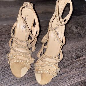 Worn out on toe but you cant tell when wearing